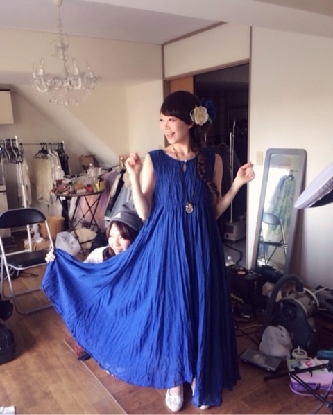 夏はやっぱり青が着たい 体感温度も下げてくれる爽やかな夏のブルーコーデ Cbk Magazine