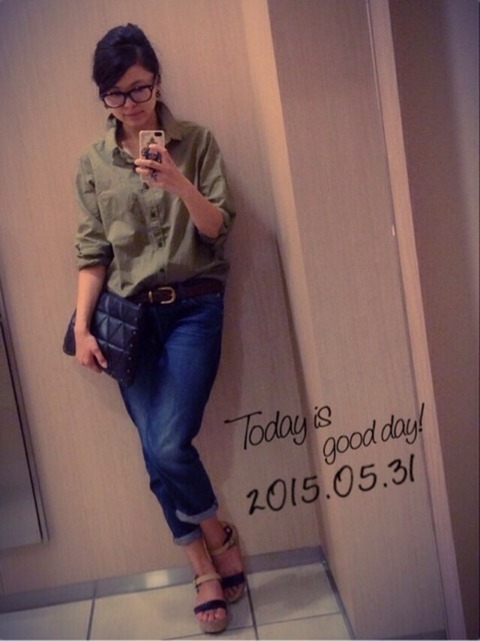 買い足すならこの1枚 カーキシャツは今年のトレンドコーデと好相性 Cbk Magazine