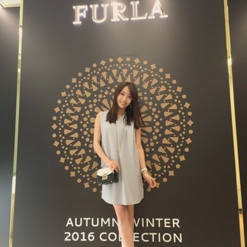 この夏大活躍間違いなし トレンド感を押さえたキュートなバイカラーバッグ4選 Cbk Magazine