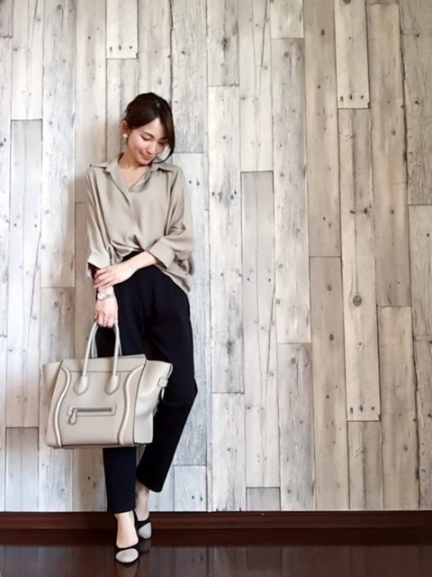 リラックス感のあるエフォートレスシックなスタイルで 自分らしくいられる Cbk Magazine