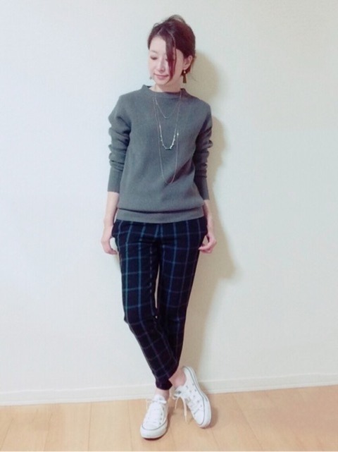 上品カラーをチョイスして大人っぽく着こなす チェックパンツコーデ6選 Cbk Magazine