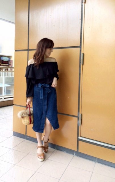 春夏のちょいセクシーはオフショルダーで コーデスナップ30選 Cbk Magazine