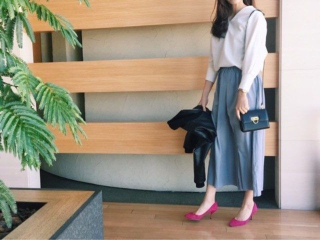春カラーのガウチョパンツを軽やかに着こなそう 足首見せでこなれ感のあるコーディネート7選 Cbk Magazine 公式 春カラーのガウチョパンツを軽やかに着こなそう 足首見せでこなれ感のあるコーディネート7選 Cbk Magazine 公式