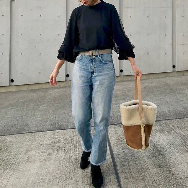 季節のおすすめ商品 MOUSSY ストレート デニム レディース