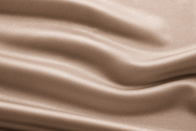 薄いスカートやワンピースの透け対策に使える ペチコートでうっかり透けを防止しよう Cbk Magazine
