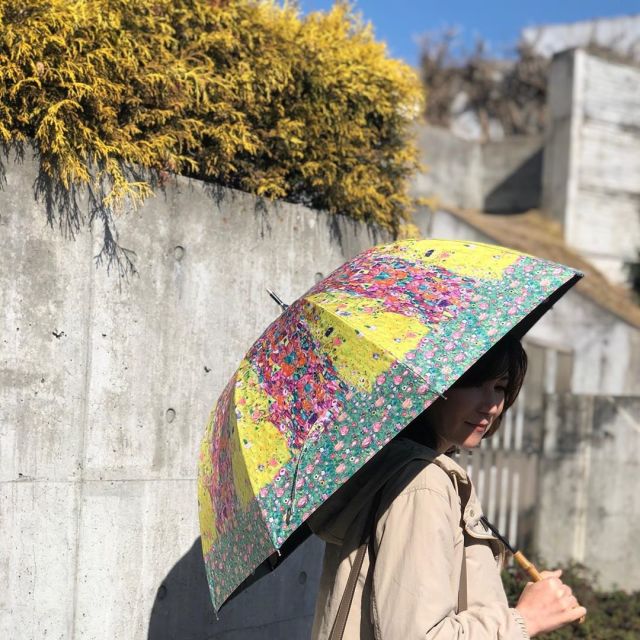 ちゃんと買いたい 雨の日の傘 おしゃれに使えるデザインって Cbk Magazine