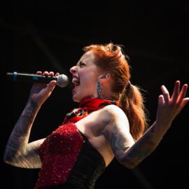 ロックオペラとは｜画像でわかるファッション用語の意味 ／ロックオペラとは？／ロックオペラ