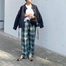 マドラスチェックとは｜画像でわかるファッション用語の意味 ／マドラスチェックとは？／マドラスチェックはどんなデザイン？／マドラスチェックの服（レディース）／マドラスチェックのパンツ