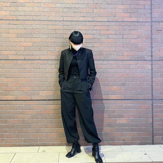 マスキュランとは|画像でわかるファッション用語の意味 /マスキュランとは?/マスキュランはどんな服装?/マスキュランの服(レディース)/マスキュランのジャケット