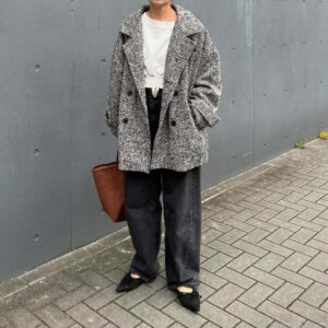 リーファーコートとは｜画像でわかるファッション用語の意味 ／リーファーコートとは？／リーファーコートはどんなデザイン？／リーファーコート