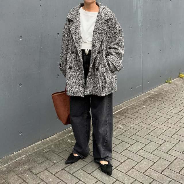 リーファーコートとは|画像でわかるファッション用語の意味 /リーファーコートとは?/リーファーコートはどんなデザイン?/リーファーコート